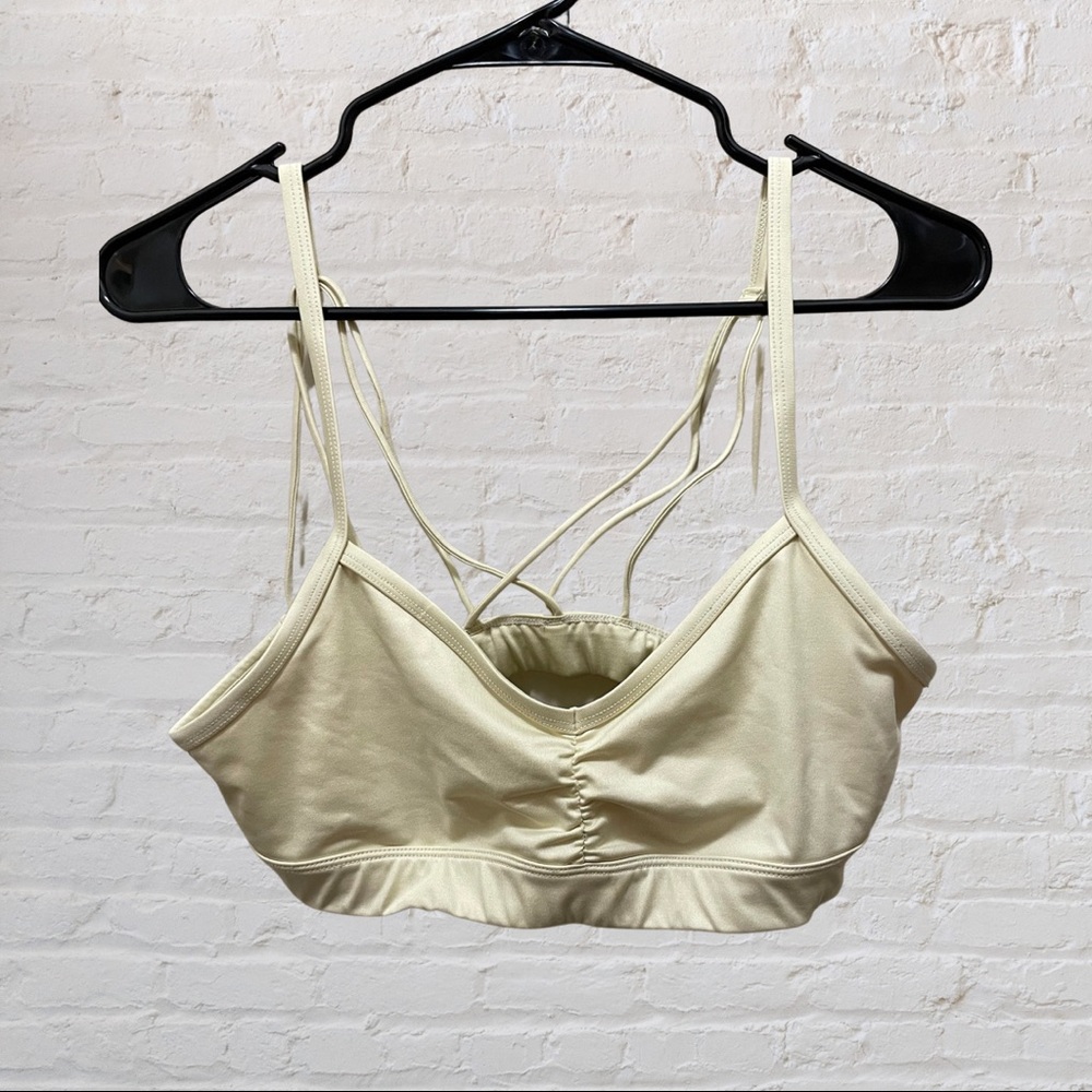 Alo Yoga Sports Bra Size M